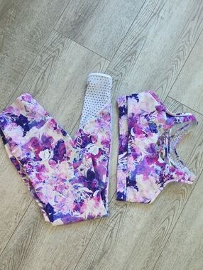 Lorna Jane Purple Floral Active Leggings Set